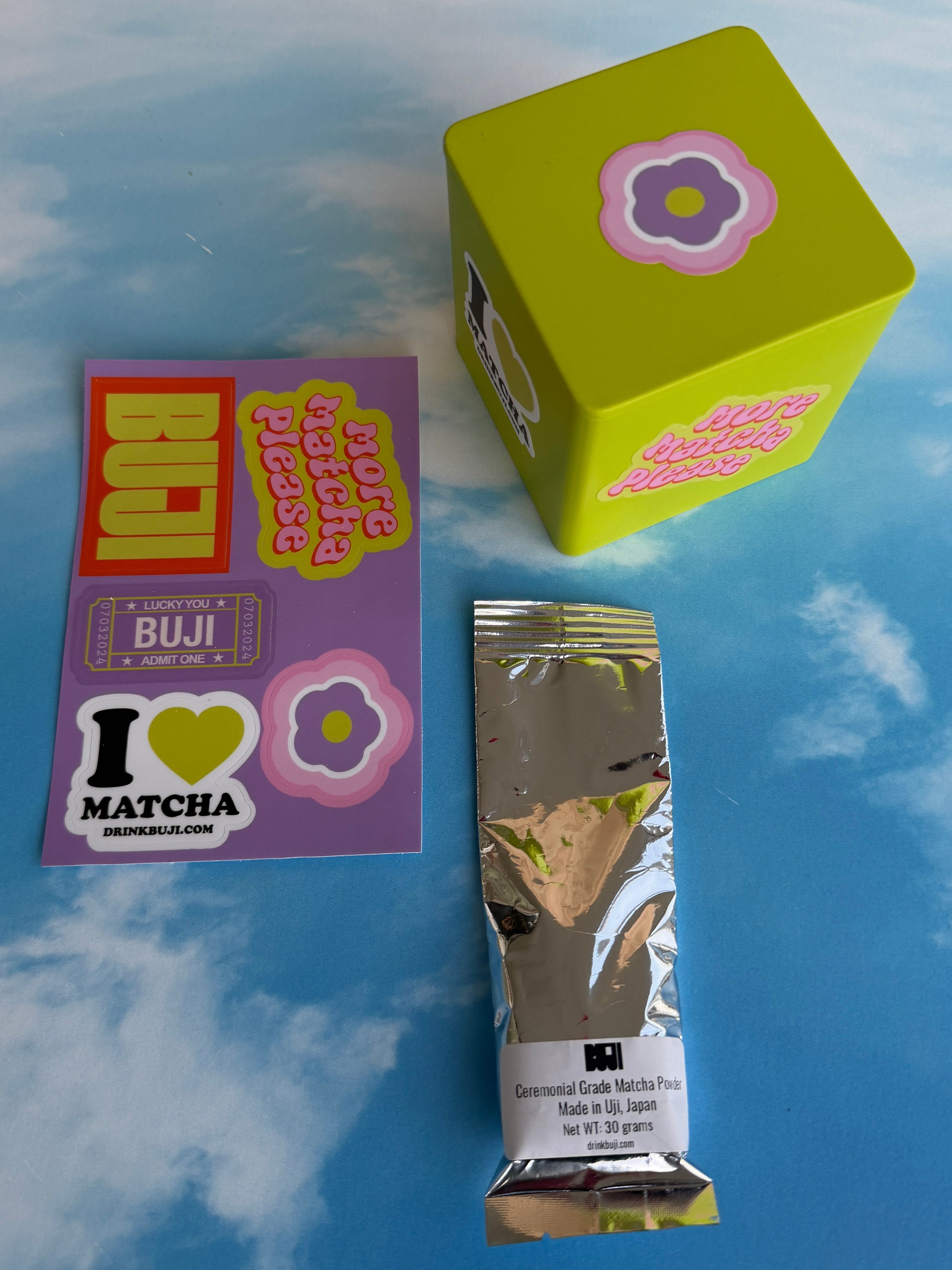 BUJI TIN + MATCHA